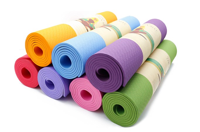 Convenient Green Yoga Mat with Free Strap